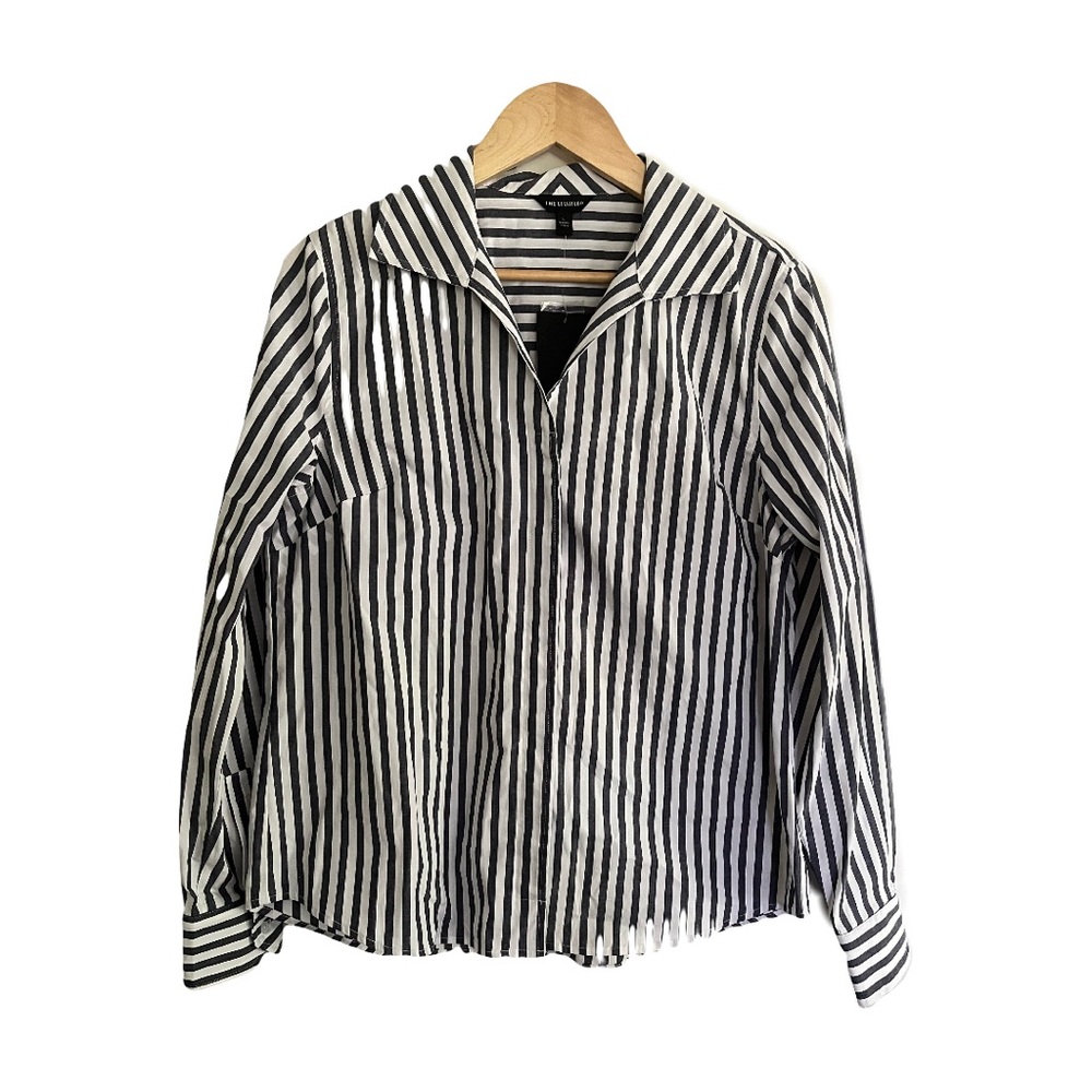Striped Limited Buttondown